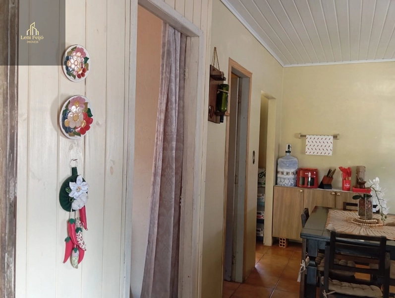 CASA MISTA DE ESQUINA: 11ª foto da galeria de imagens do imóvel