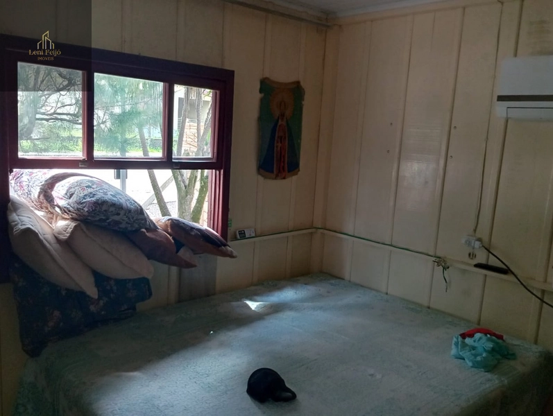 CASA MISTA DE ESQUINA: 12ª foto da galeria de imagens do imóvel