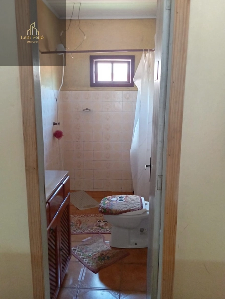 CASA MISTA DE ESQUINA: 10ª foto da galeria de imagens do imóvel