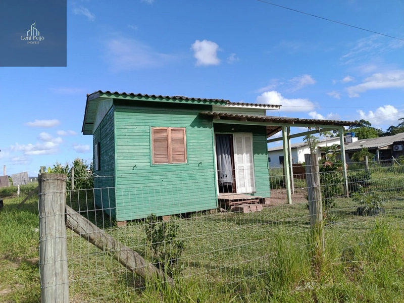 CASA NA OLARIA: 3ª foto da galeria de imagens do imóvel