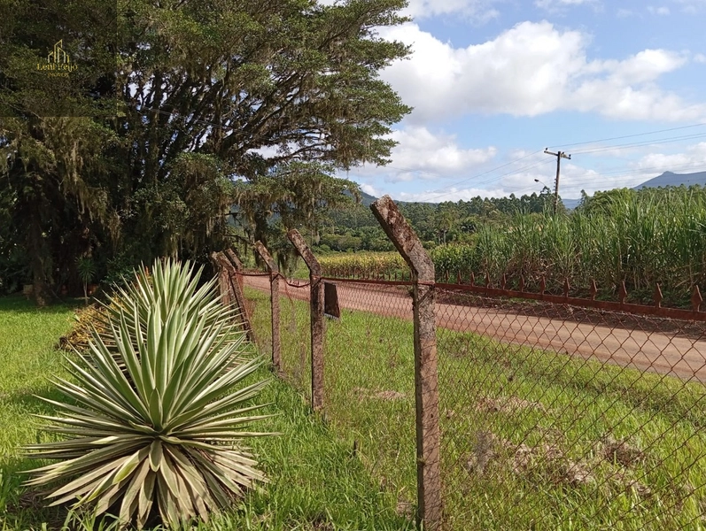 CHACARA NA COSTA: 3ª foto da galeria de imagens do imóvel
