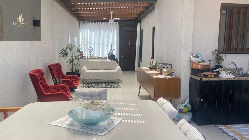 CASA: 6ª foto da galeria de imagens do imóvel