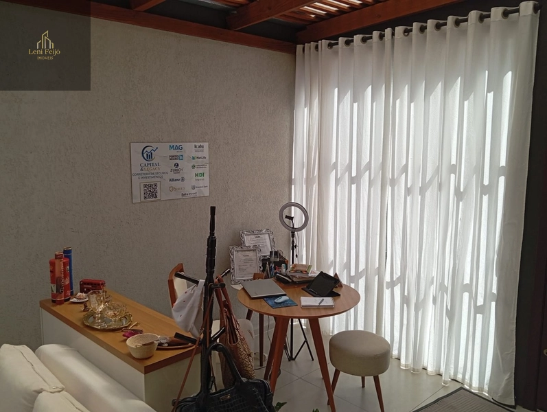 CASA: 8ª foto da galeria de imagens do imóvel