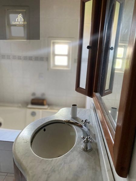 CASA CENTRO: 6ª foto da galeria de imagens do imóvel