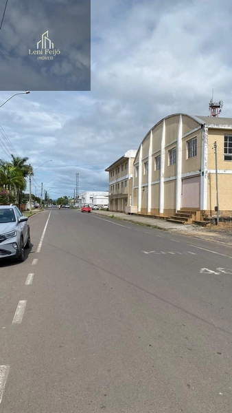 CASA NO CENTRO: 4ª foto da galeria de imagens do imóvel