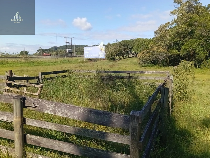 ÁREA DE 9,4 HECTARES: 13ª foto da galeria de imagens do imóvel