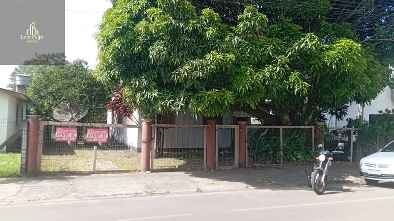 CASA NO CENTRO: 1ª foto da galeria de imagens do imóvel