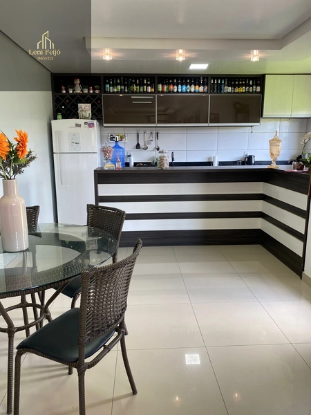 Casa com 2 dormitórios e piscina aquecida.: 7ª foto da galeria de imagens do imóvel