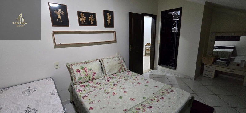 Casa com 4 dormitórios (2 suítes) e área gourmet completa: 12ª foto da galeria de imagens do imóvel