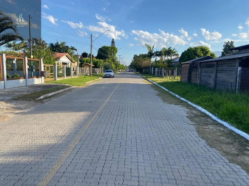Terreno de esquina escriturado no Centro da cidade: 7ª foto da galeria de imagens do imóvel