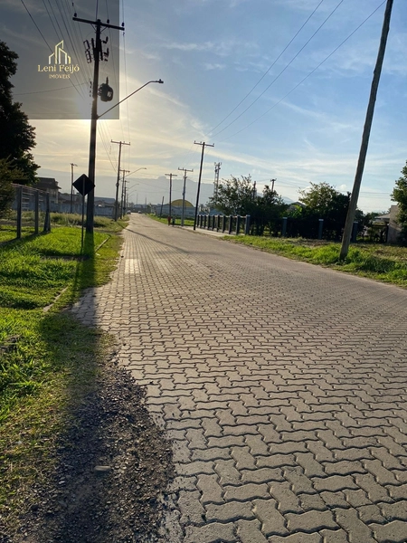 Terreno de esquina escriturado no Centro da cidade: 5ª foto da galeria de imagens do imóvel