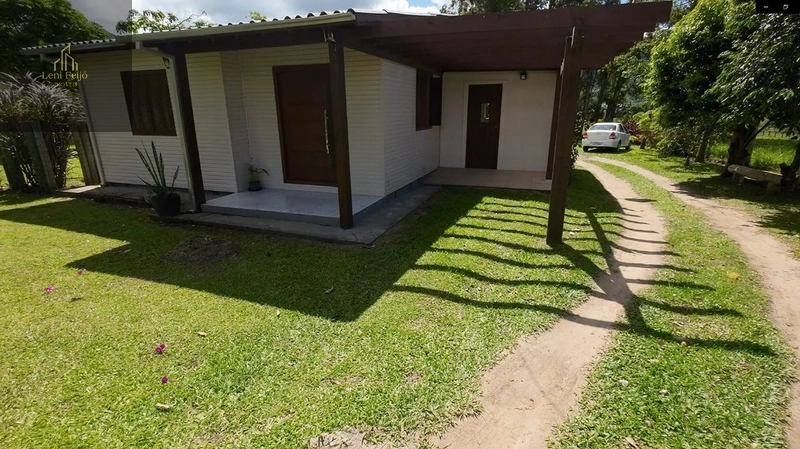 Chácara escriturada com piscina em Terra de Areia/RS: 2ª foto da galeria de imagens do imóvel