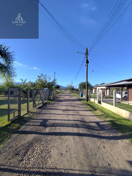 Casa mista com garagem à venda em Terra de Areia/RS: 4ª foto da galeria de imagens do imóvel