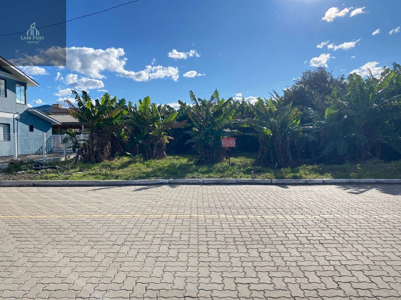 Terreno no Centro com 360m² e frente leste: 2ª foto da galeria de imagens do imóvel