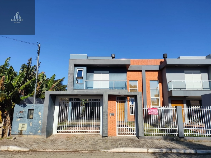 Sobrado completo, moderno e pronto para morar: 1ª foto da galeria de imagens do imóvel
