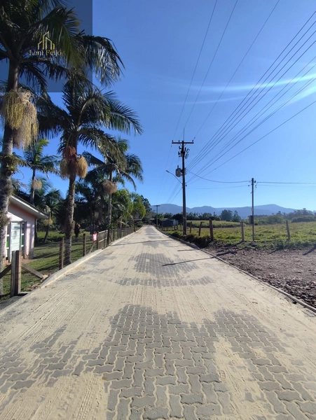 Terreno de 792m² com açude em Três Forquilhas/RS: 5ª foto da galeria de imagens do imóvel