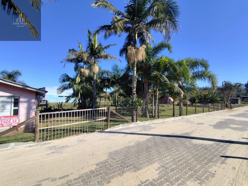 Terreno de 792m² com açude em Três Forquilhas/RS: 2ª foto da galeria de imagens do imóvel