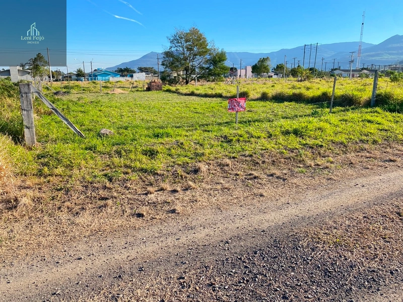 Terreno à Venda no Centro de Terra de Areia: 3ª foto da galeria de imagens do imóvel