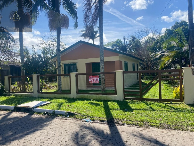 Casa à Venda no Centro de Terra de Areia – Rua Laurindo Peroni: 1ª foto da galeria de imagens do imóvel
