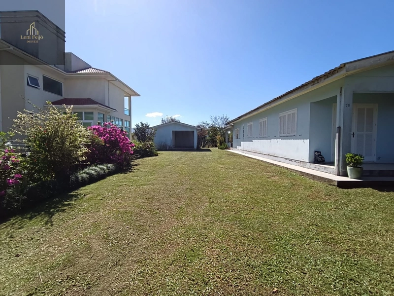 Sítio Urbano com Casa de 140 m² e 4 Quartos em Terra de Areia: 4ª foto da galeria de imagens do imóvel