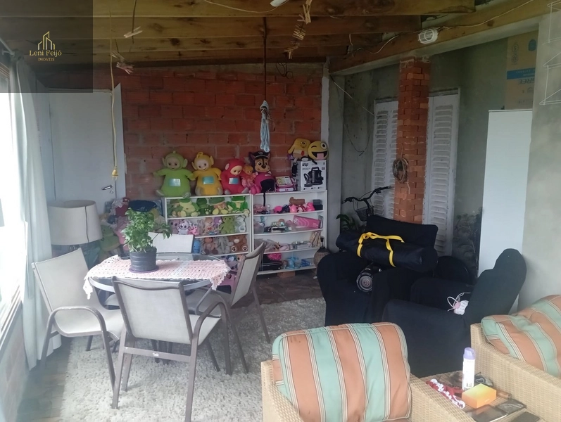 Casa Ampla de 3 Pavimentos com 5 Quartos no Bairro Bela Vista: 9ª foto da galeria de imagens do imóvel