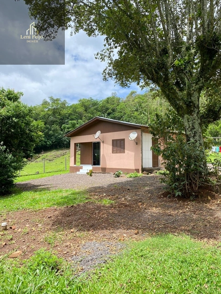 Vende-se Chácara com Duas Casas!: 1ª foto da galeria de imagens do imóvel