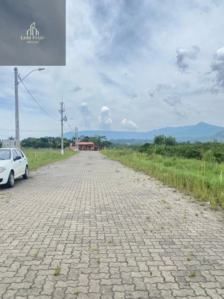 Terreno: 3ª foto da galeria de imagens do imóvel