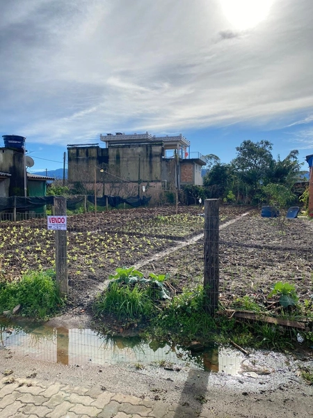 LOTE ÓTIMO INVESTIMENTO E LOCALIZAÇÃO!: 2ª foto da galeria de imagens do imóvel