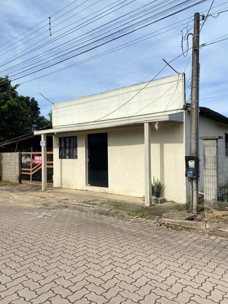 Casa comercial: 1ª foto da galeria de imagens do imóvel