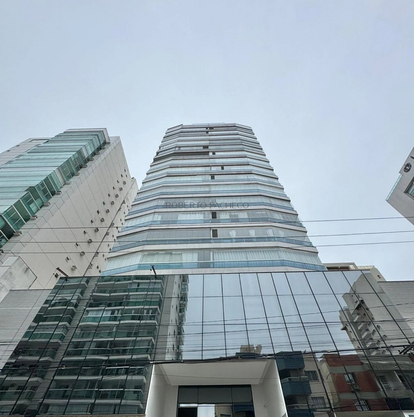 UM LUXO DE APARTAMENTO: 26ª foto da galeria de imagens do imóvel