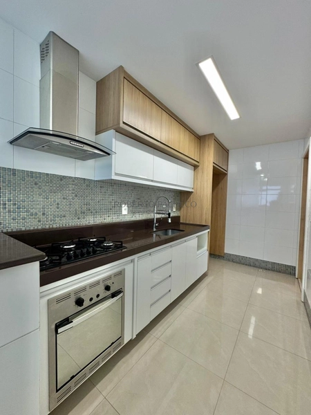 UM LUXO DE APARTAMENTO: 10ª foto da galeria de imagens do imóvel