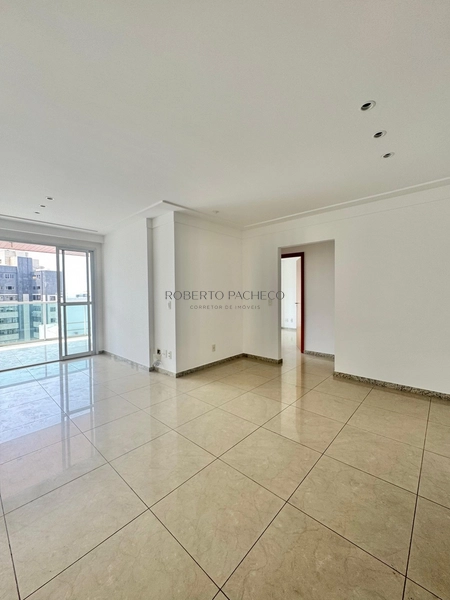 Esse é a poucos passos da praia de Beverly Hills: 5ª foto da galeria de imagens do imóvel