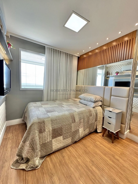 Que tal viver com uma vista espetacular para o mar e todo o conforto q: 8ª foto da galeria de imagens do imóvel