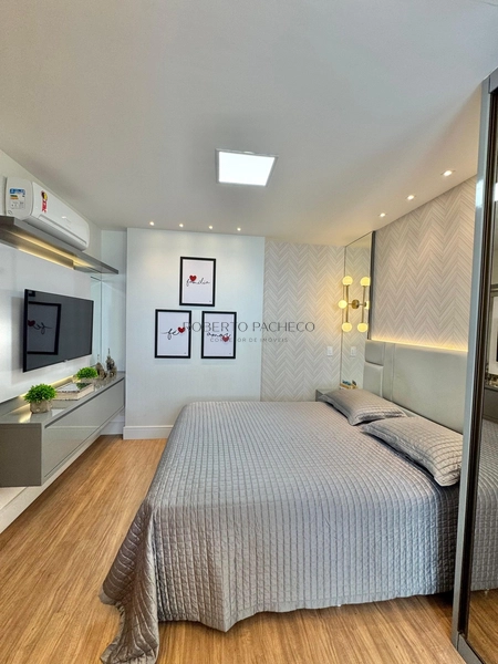 Que tal viver com uma vista espetacular para o mar e todo o conforto q: 9ª foto da galeria de imagens do imóvel