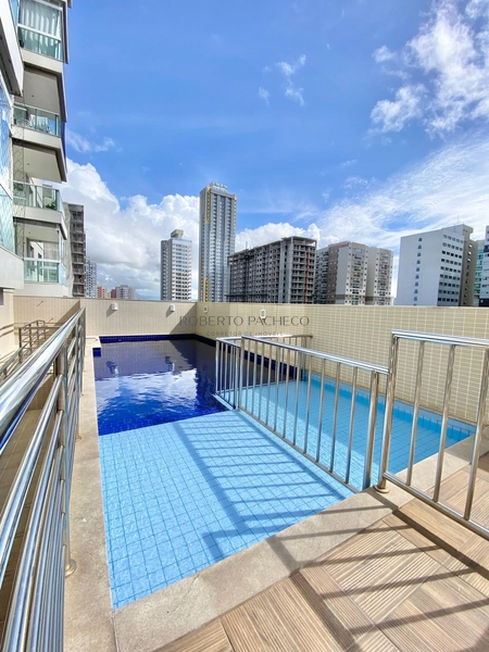 Que tal viver com uma vista espetacular para o mar e todo o conforto q: 18ª foto da galeria de imagens do imóvel