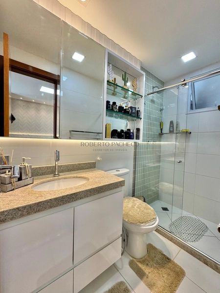 Que tal viver com uma vista espetacular para o mar e todo o conforto q: 12ª foto da galeria de imagens do imóvel