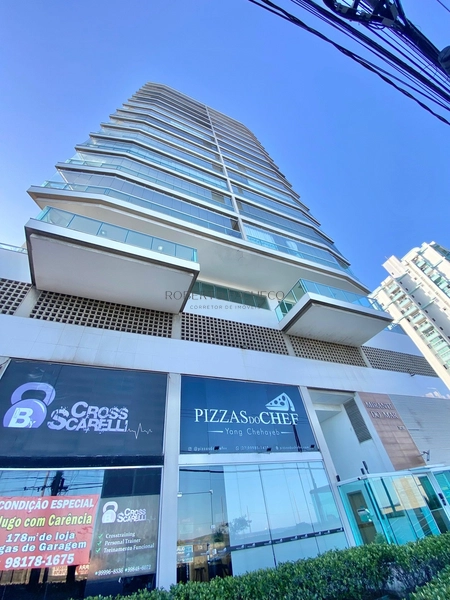 Que tal viver com uma vista espetacular para o mar e todo o conforto q: 19ª foto da galeria de imagens do imóvel