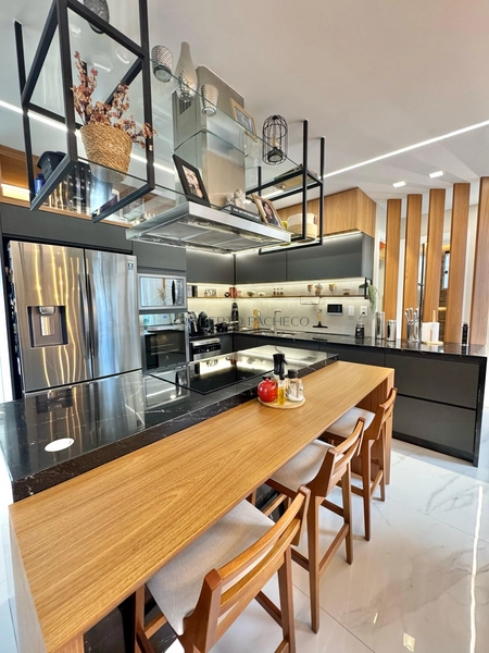 Casa Duplex à Venda, casa espetacular será vendida porteira fechada!: 23ª foto da galeria de imagens do imóvel