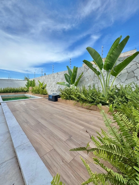 Casa duplex à venda: 16ª foto da galeria de imagens do imóvel