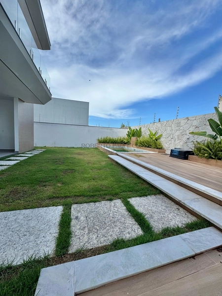 Casa duplex à venda: 33ª foto da galeria de imagens do imóvel