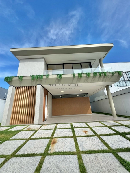 Casa duplex à venda