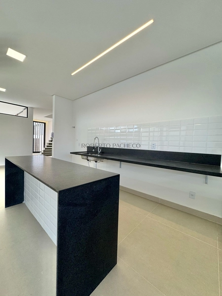 Casa duplex à venda: 8ª foto da galeria de imagens do imóvel